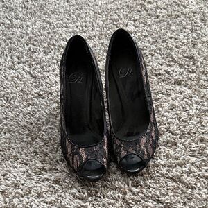 Elegant Black Lace Peep-Toe Heels